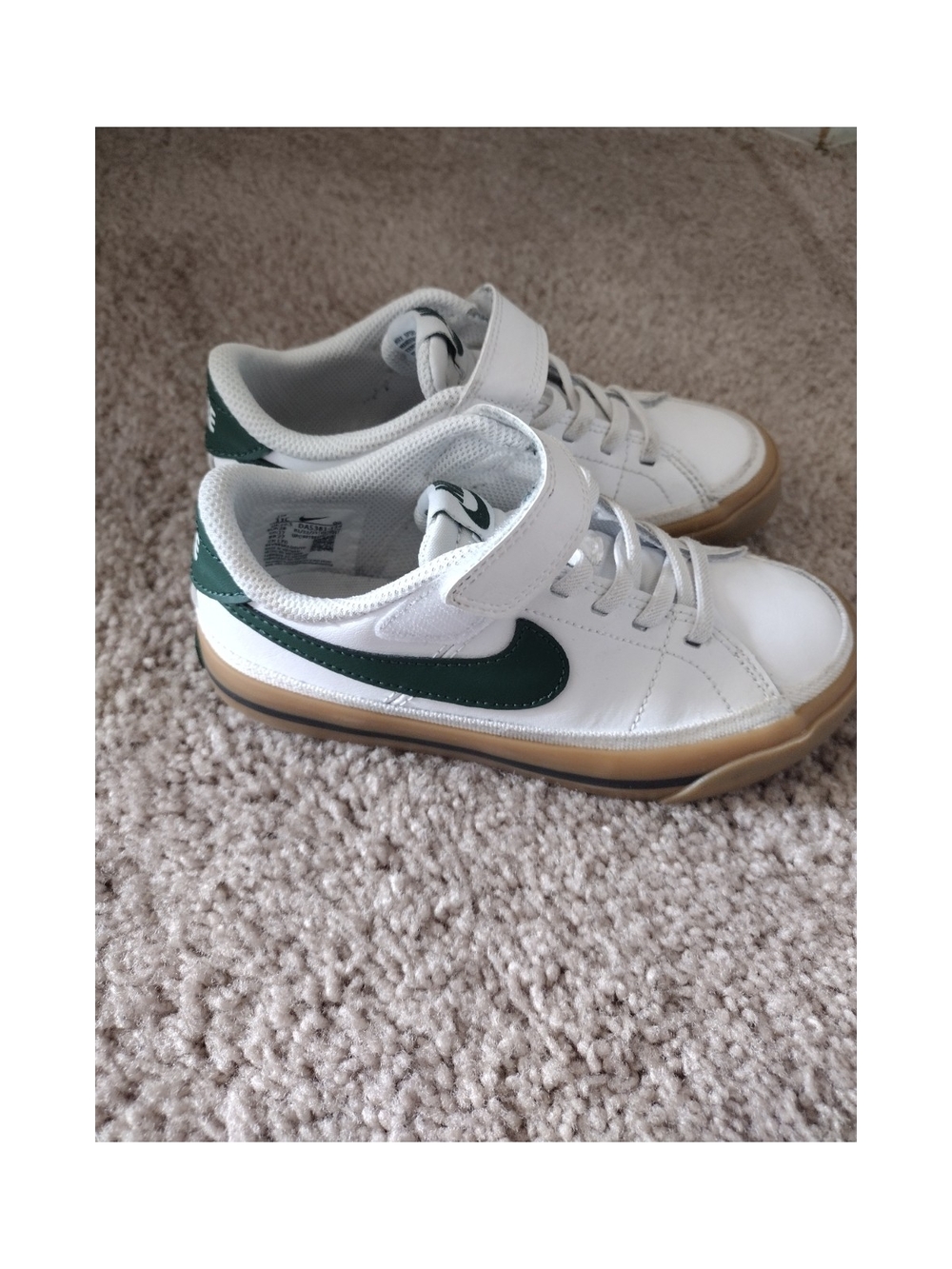 Nike Little Kids Court Legacy Size 11 White & Green Low-Top Sneakers